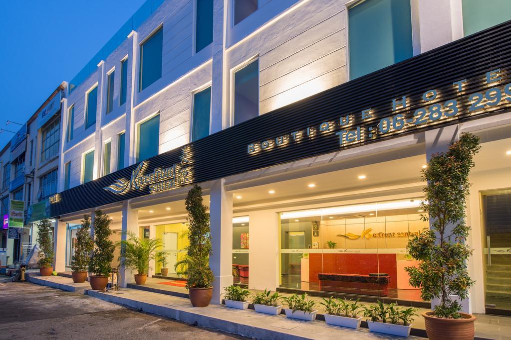 Riverfront Sentral Hotel Малакка Экстерьер фото