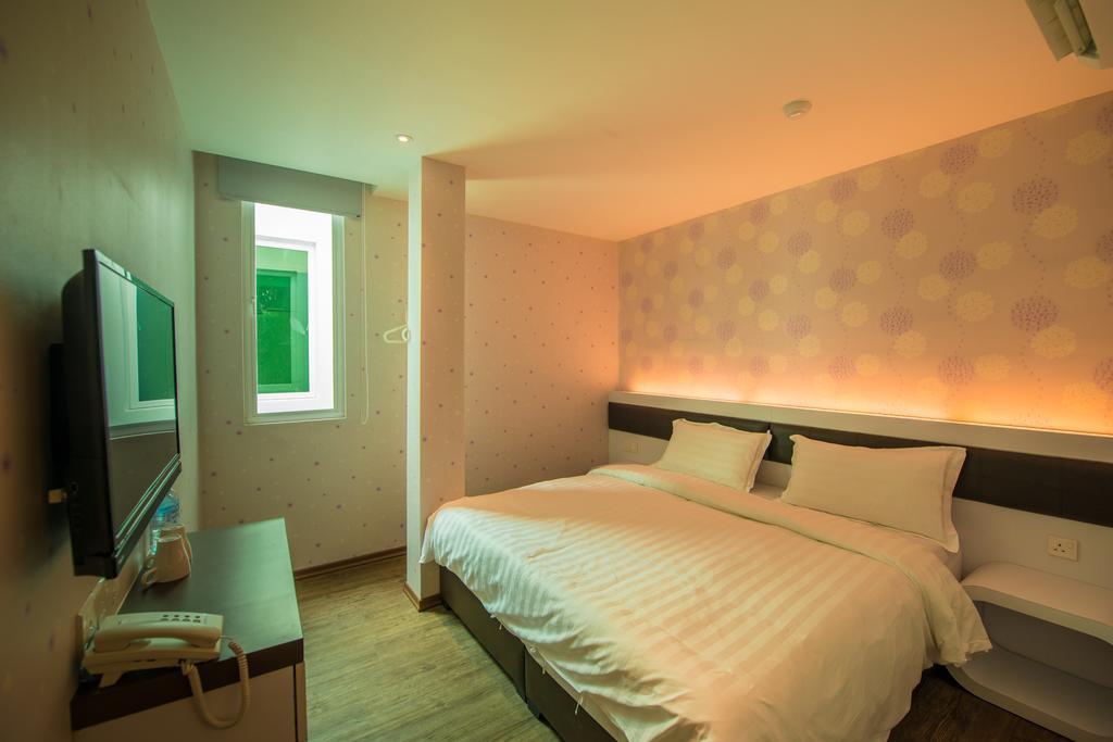 Riverfront Sentral Hotel Малакка Экстерьер фото